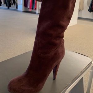 Authentic Bally Brown Suede Boots NWT